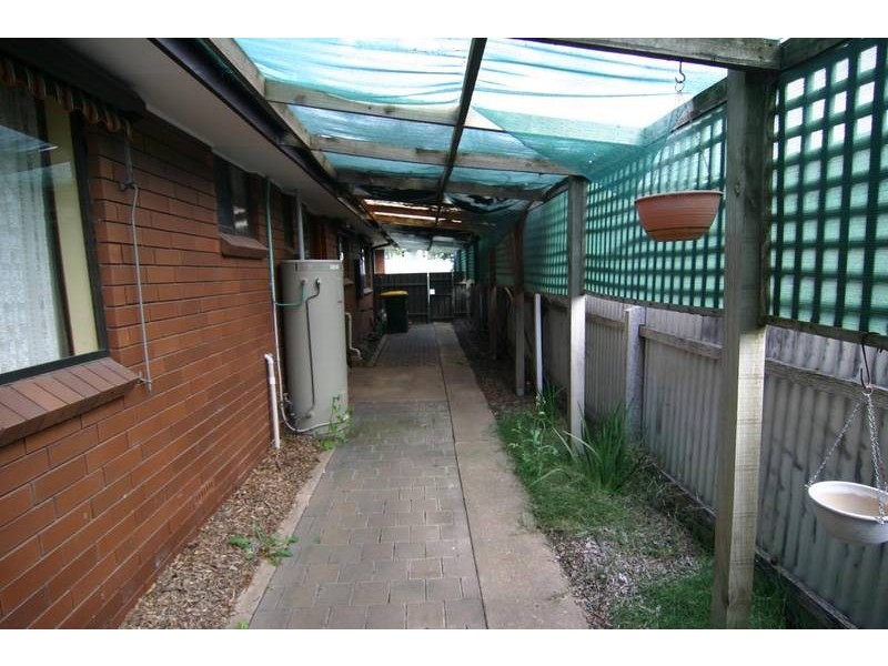 35 McLellan Street, Ararat VIC 3377