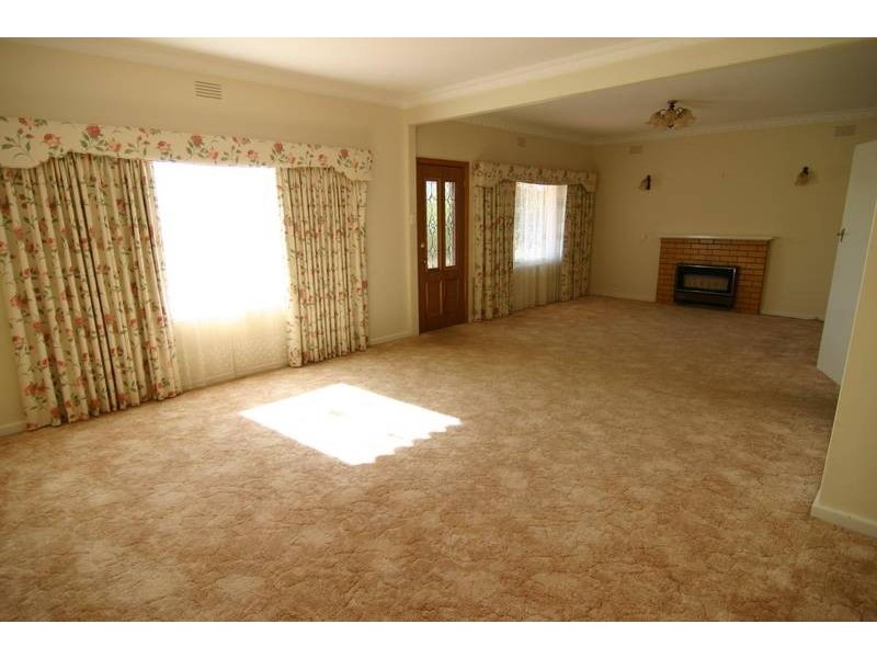 12 Plant Street, Ararat VIC 3377