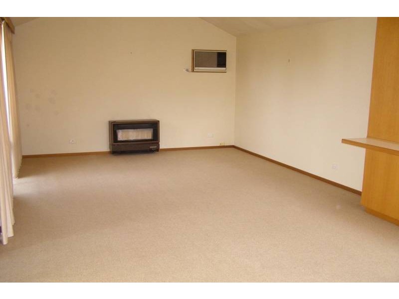 3/9 George Road, Ararat VIC 3377