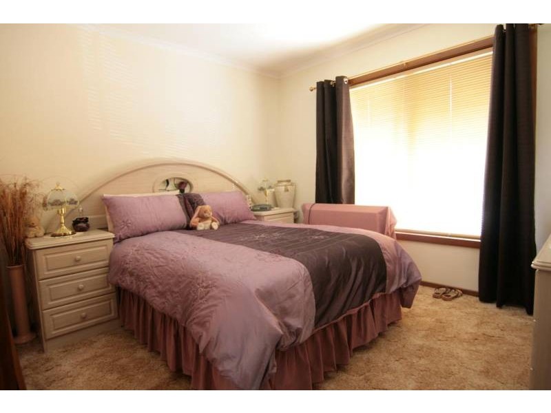 42 Dean Street, Ararat VIC 3377