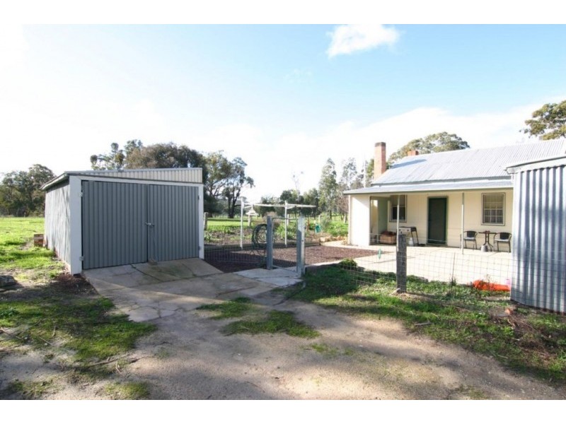 90 Boundary Road, Elmhurst VIC 3469