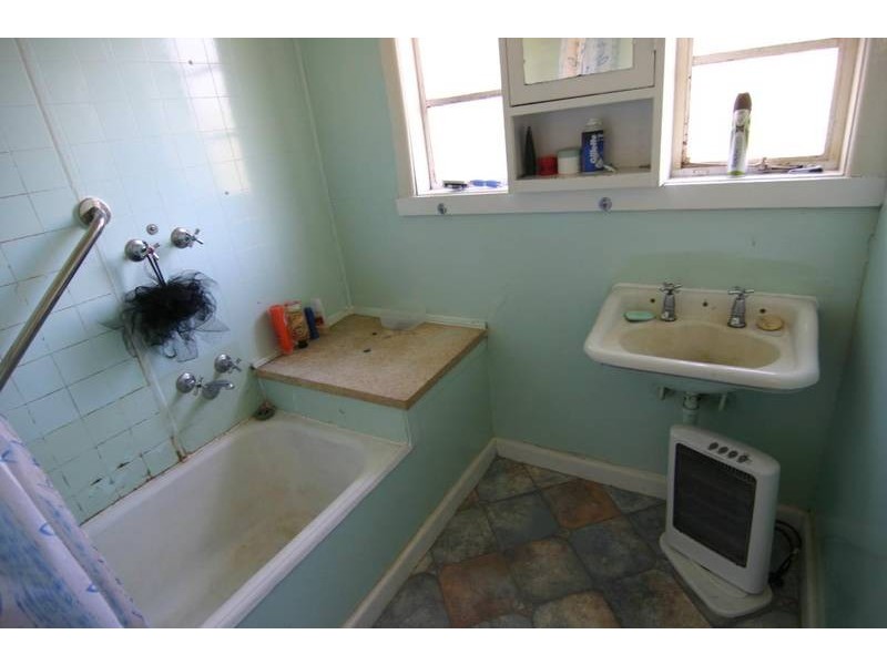 11 Webb Street, Ararat VIC 3377