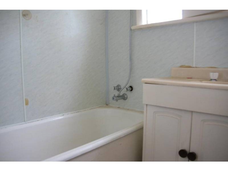 Overingtons Road, Moyston VIC 3377