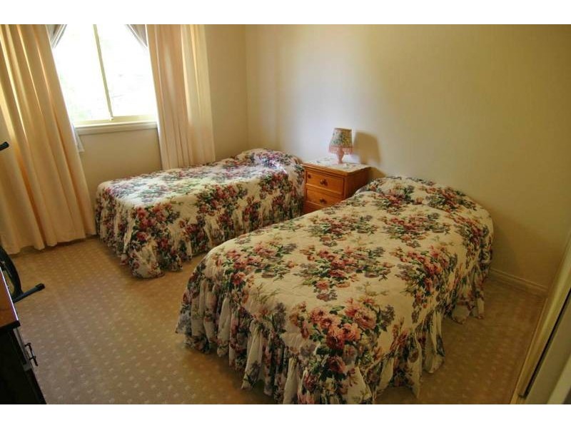 16 Wilmot Street, Ararat VIC 3377