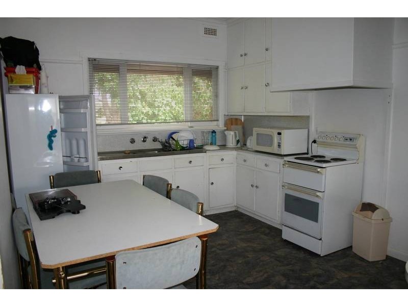 19 Mount Cole Road, Warrak VIC 3377