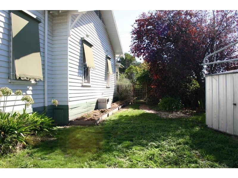 2 High Street, Ararat VIC 3377