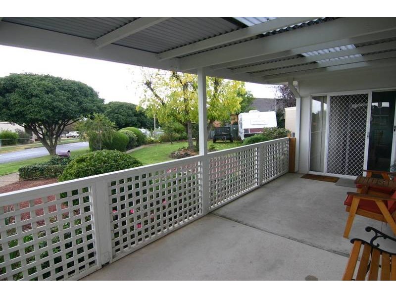 6 Kneebone Street, Ararat VIC 3377