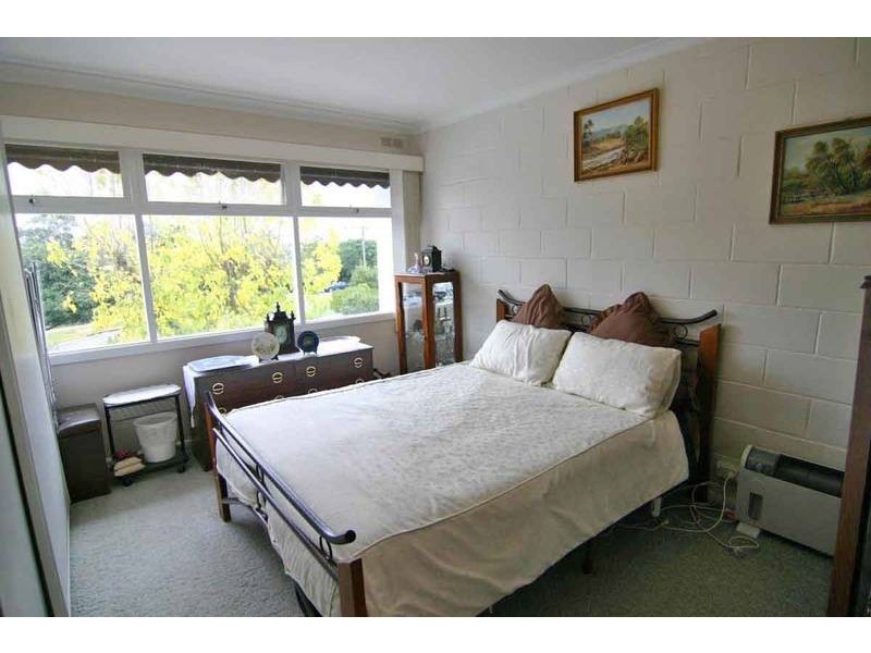 6 Kneebone Street, Ararat VIC 3377