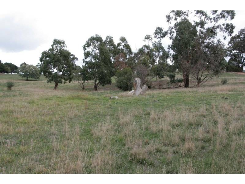 34 Lennox Springs Road, Moyston VIC 3377