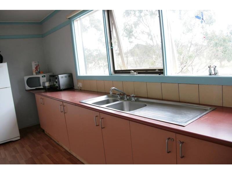 34 Lennox Springs Road, Moyston VIC 3377