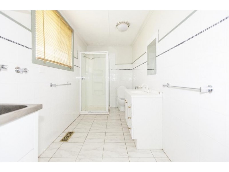 1 and 2/154 High Street, Ararat VIC 3377