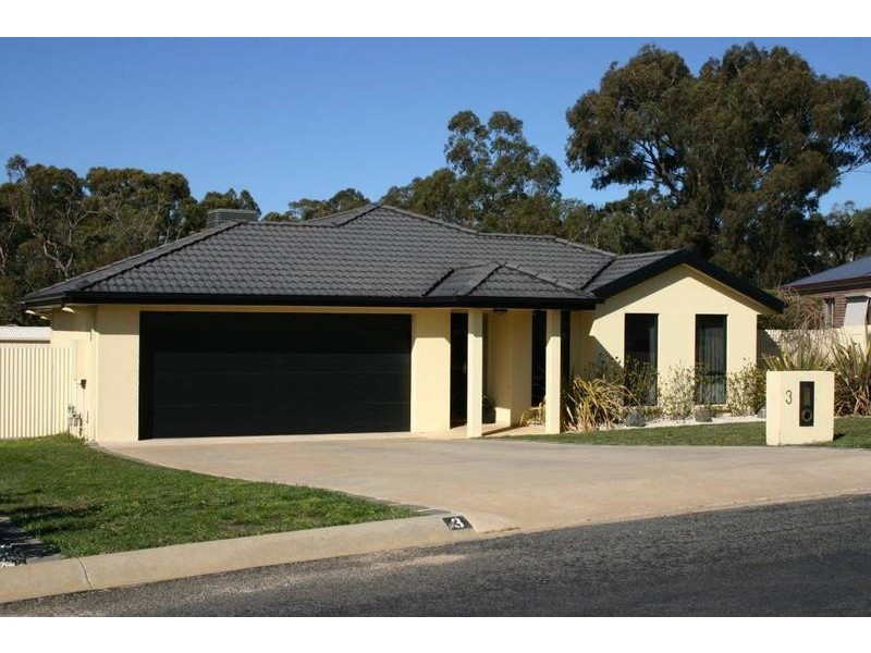 3 Scotts Rise, Ararat VIC 3377