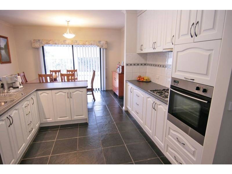 3 Scotts Rise, Ararat VIC 3377