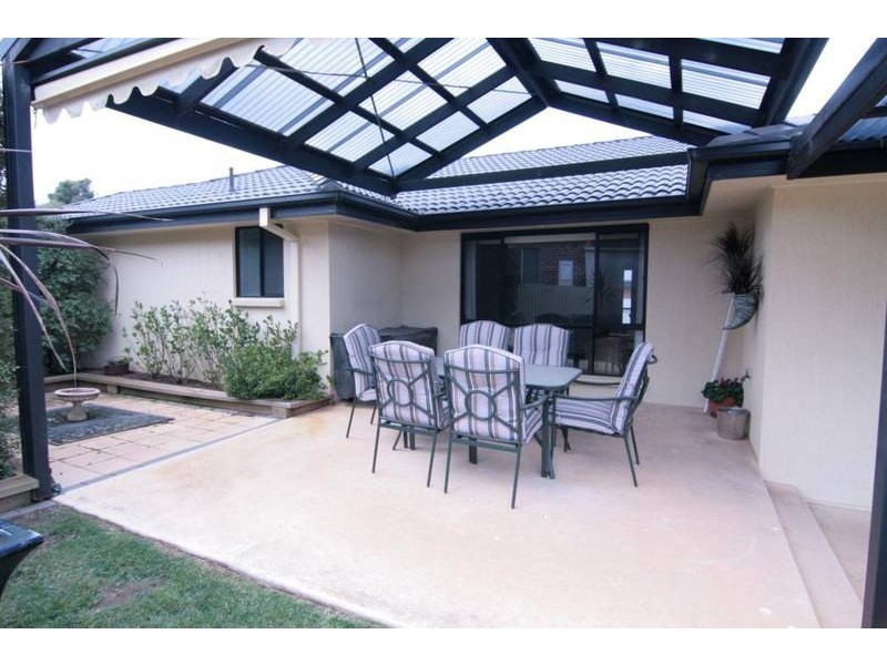 3 Scotts Rise, Ararat VIC 3377