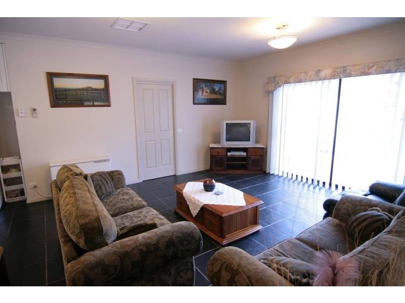 3 Scotts Rise, Ararat VIC 3377