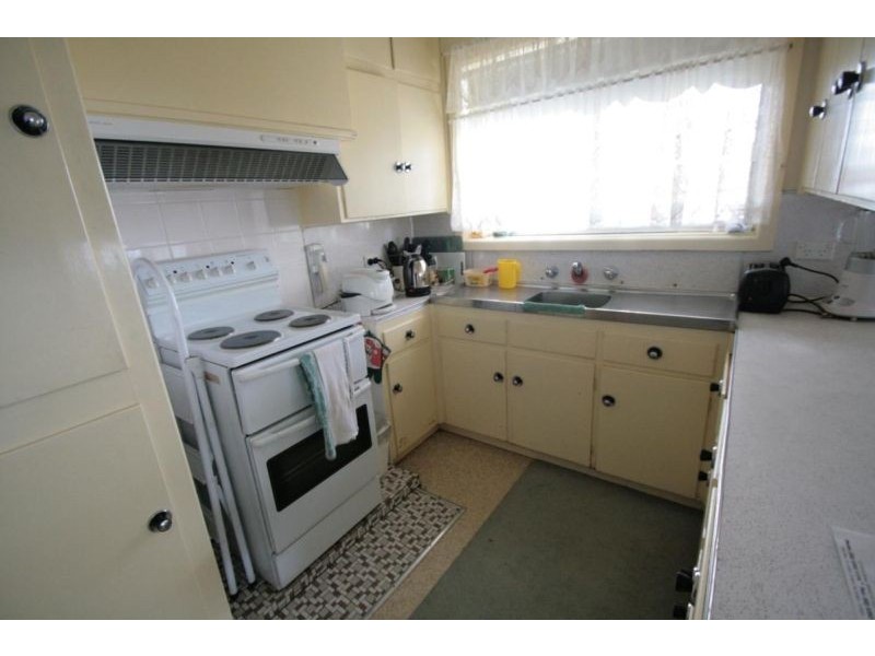 20 Henderson Street, Ararat VIC 3377