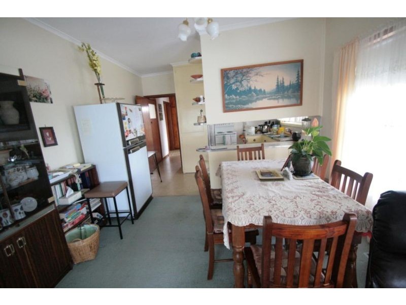 20 Henderson Street, Ararat VIC 3377