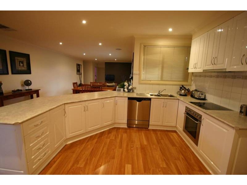 1 Lobelia Drive, Ararat VIC 3377