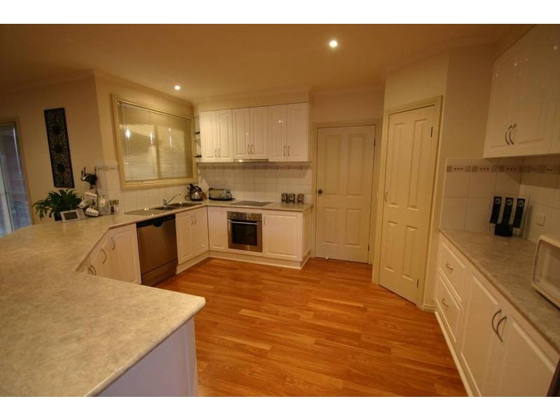 1 Lobelia Drive, Ararat VIC 3377