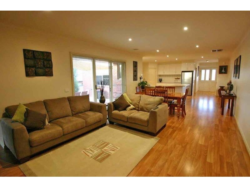 1 Lobelia Drive, Ararat VIC 3377