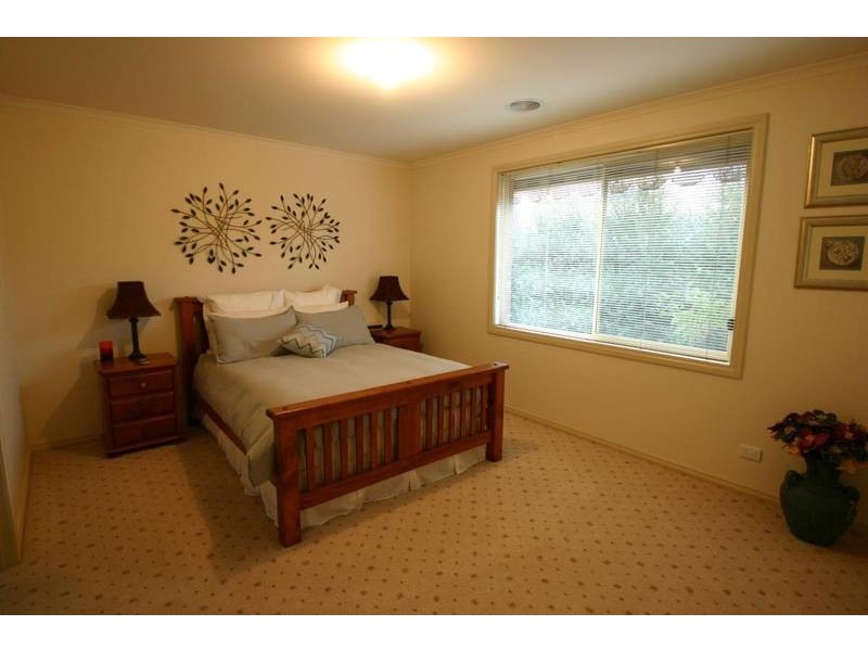 1 Lobelia Drive, Ararat VIC 3377