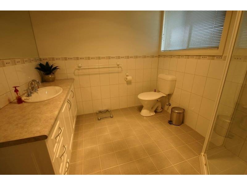 1 Lobelia Drive, Ararat VIC 3377