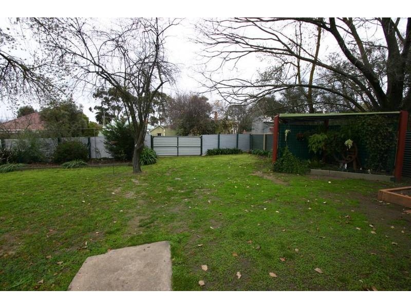 4 Rundell Street, Ararat VIC 3377