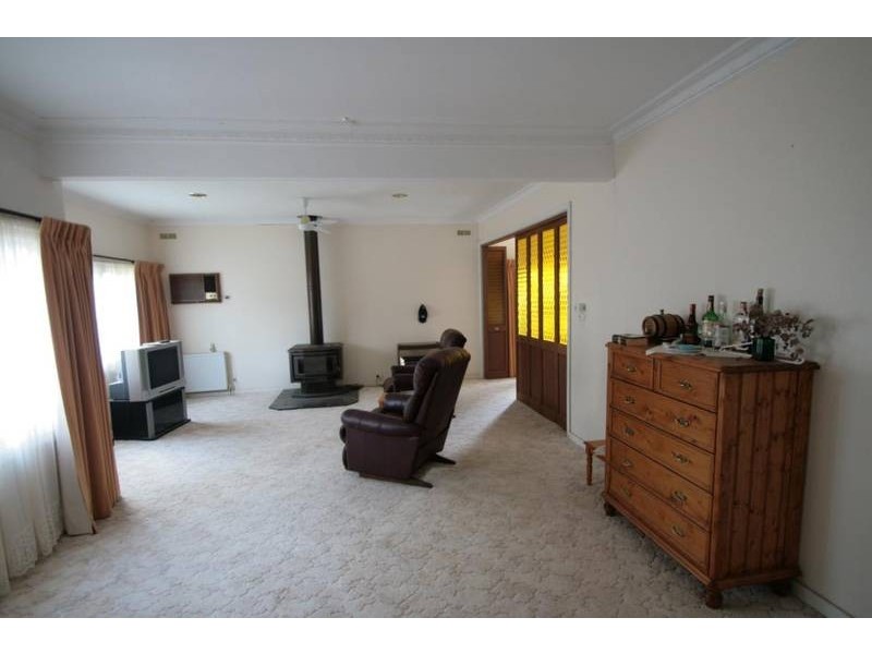 563 Sugar Loaf Road, Great Western VIC 3377