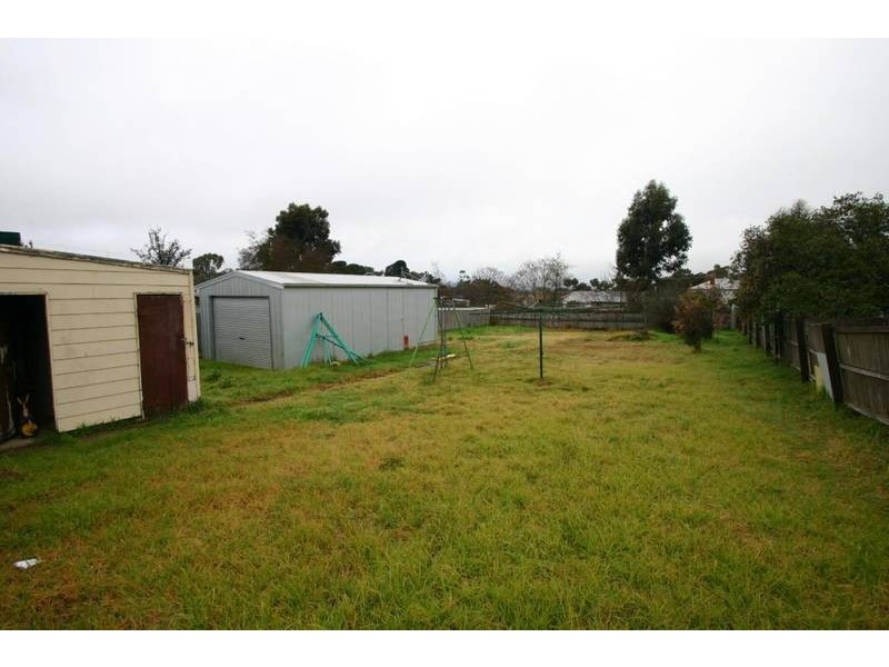 12 Webb Street, Ararat VIC 3377