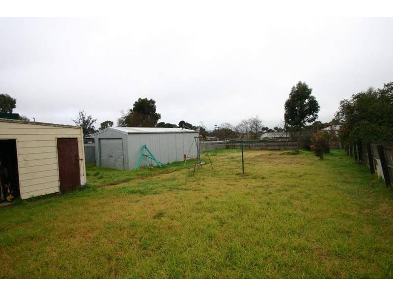 12 Webb Street, Ararat VIC 3377