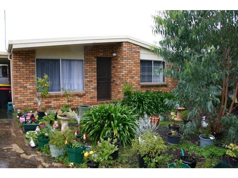 1 – 4/3 Kneale Street, Ararat VIC 3377