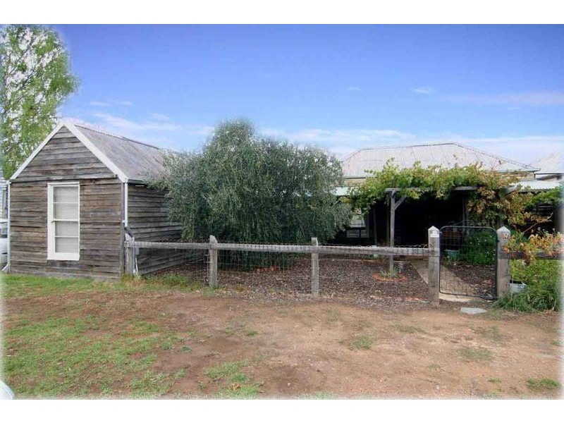 37 Burke Street, Landsborough VIC 3384