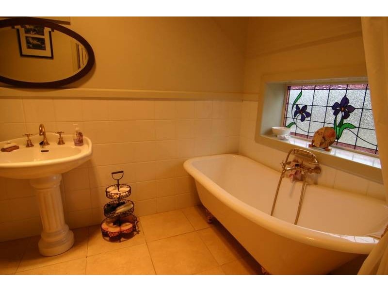 37 Burke Street, Landsborough VIC 3384