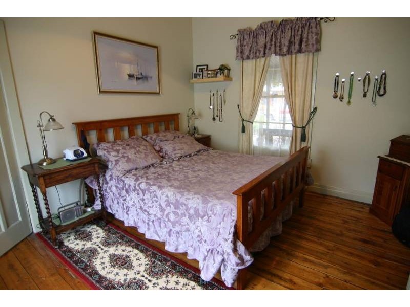 37 Burke Street, Landsborough VIC 3384