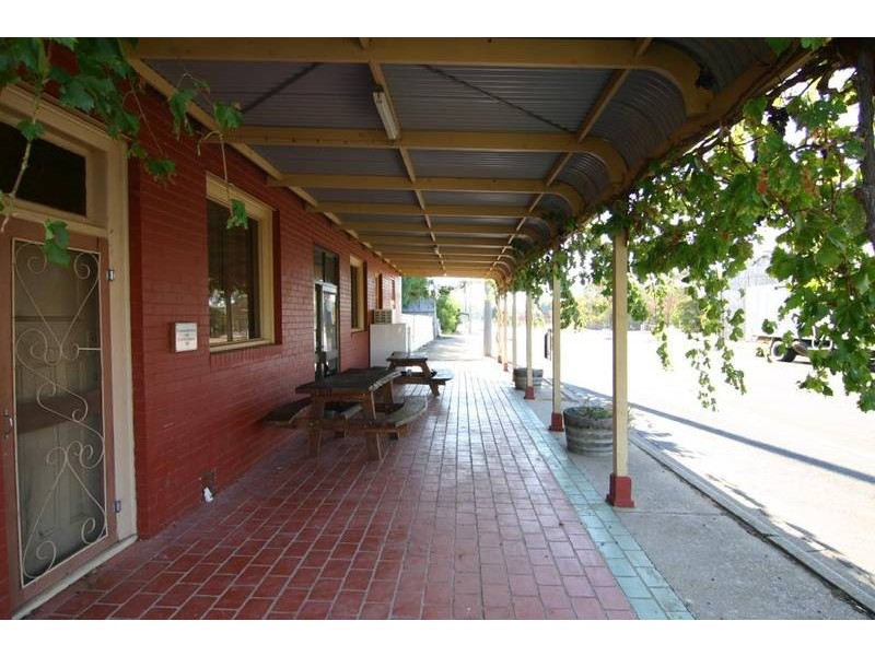 39 Burke Street, Landsborough VIC 3384