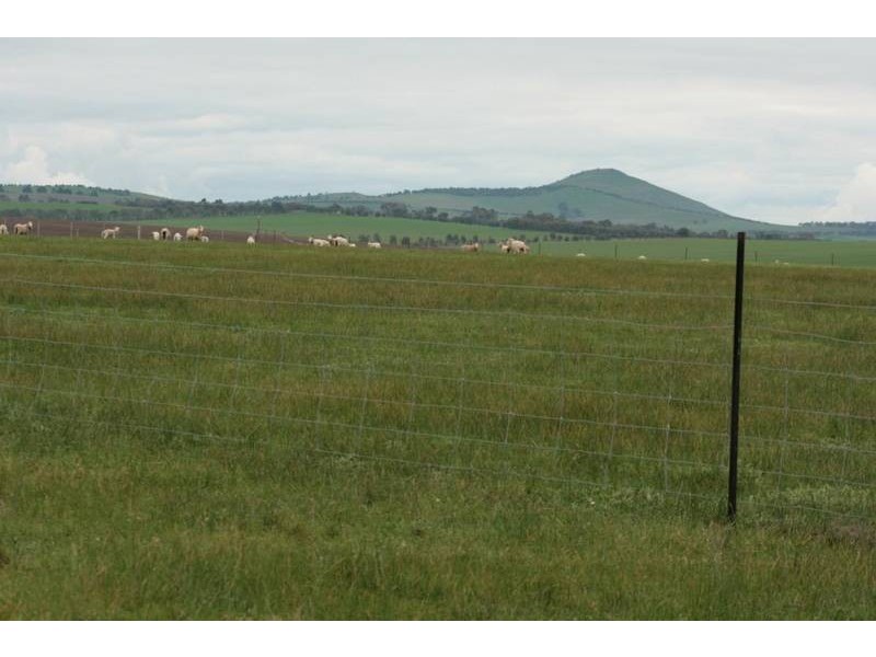 7245 Mortlake Ararat Road, Maroona VIC 3377
