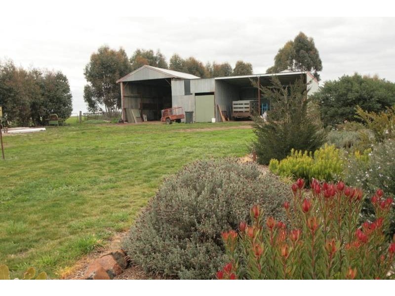 7245 Mortlake Ararat Road, Maroona VIC 3377