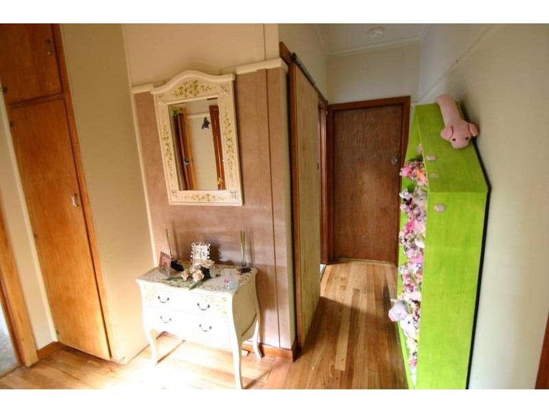 27 Tuson Street, Ararat VIC 3377