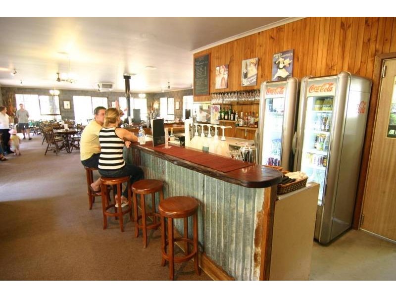 161 – 163 Grampians Road, Halls Gap VIC 3381