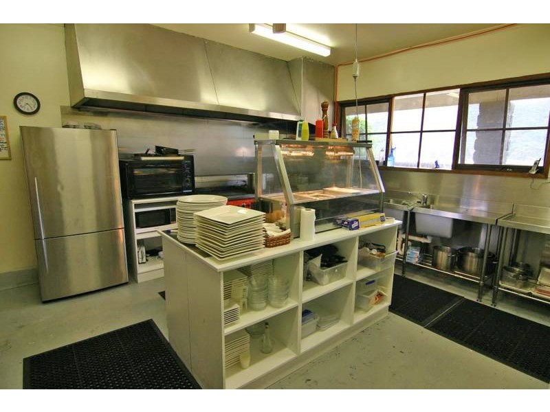 161 – 163 Grampians Road, Halls Gap VIC 3381