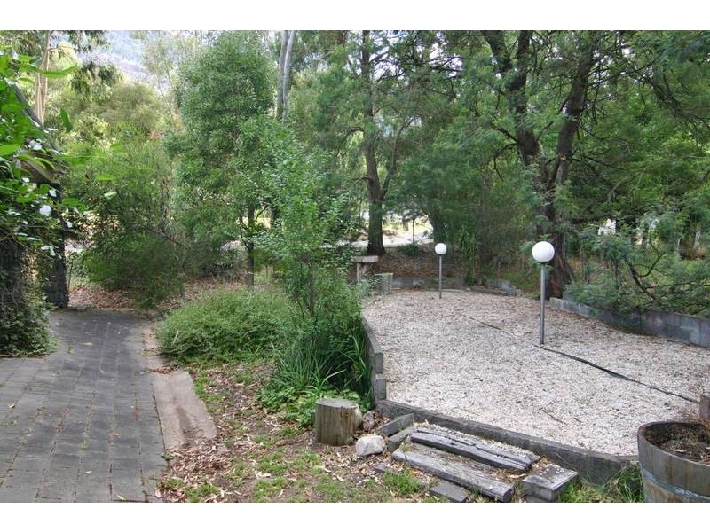 161 – 163 Grampians Road, Halls Gap VIC 3381