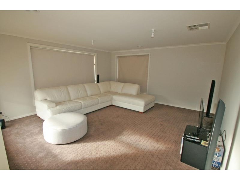 18 Clarke Street, Ararat VIC 3377