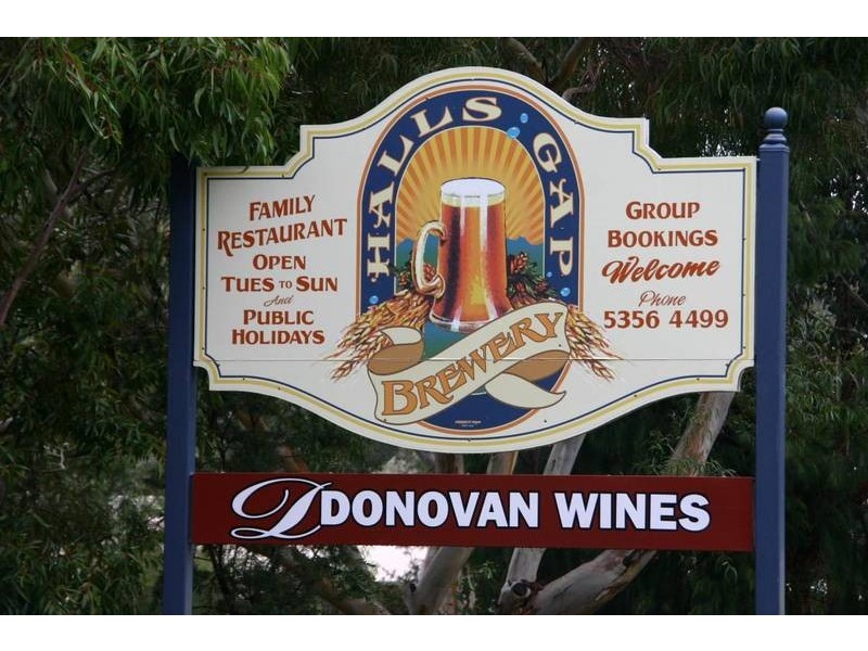 161-163 Grampians Road, Halls Gap VIC 3381