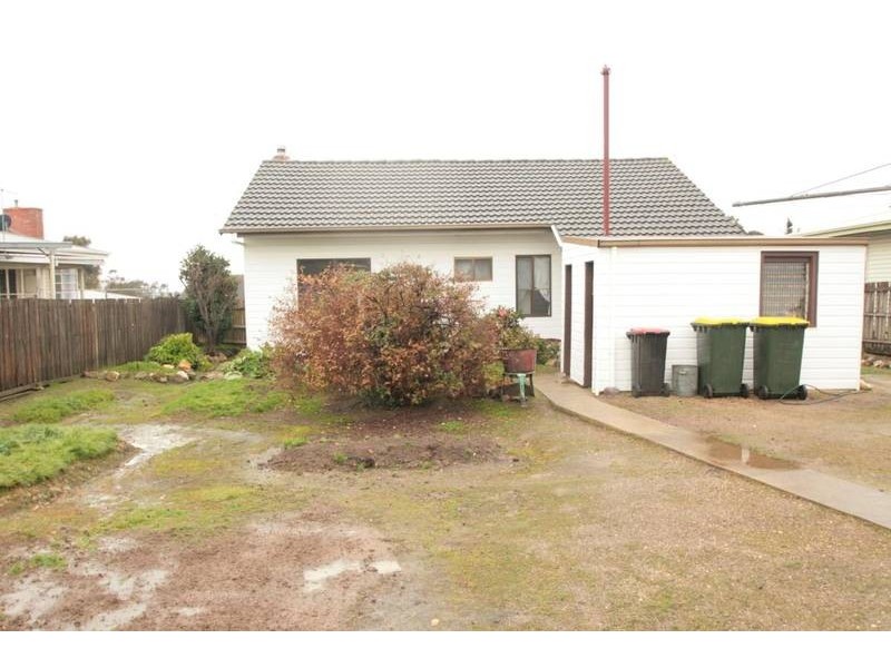 7 Webb Street, Ararat VIC 3377