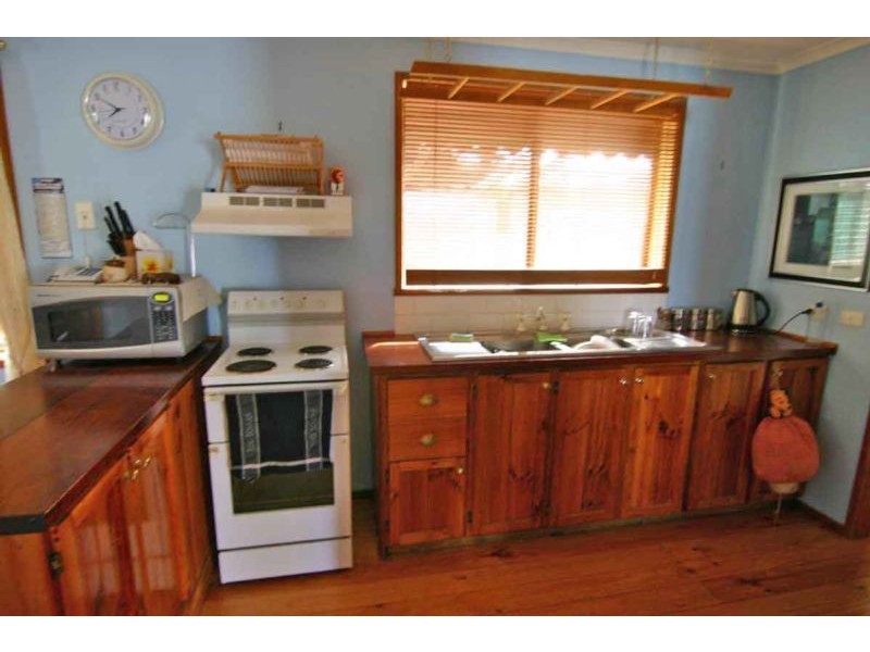 35 McLellan Street, Ararat VIC 3377