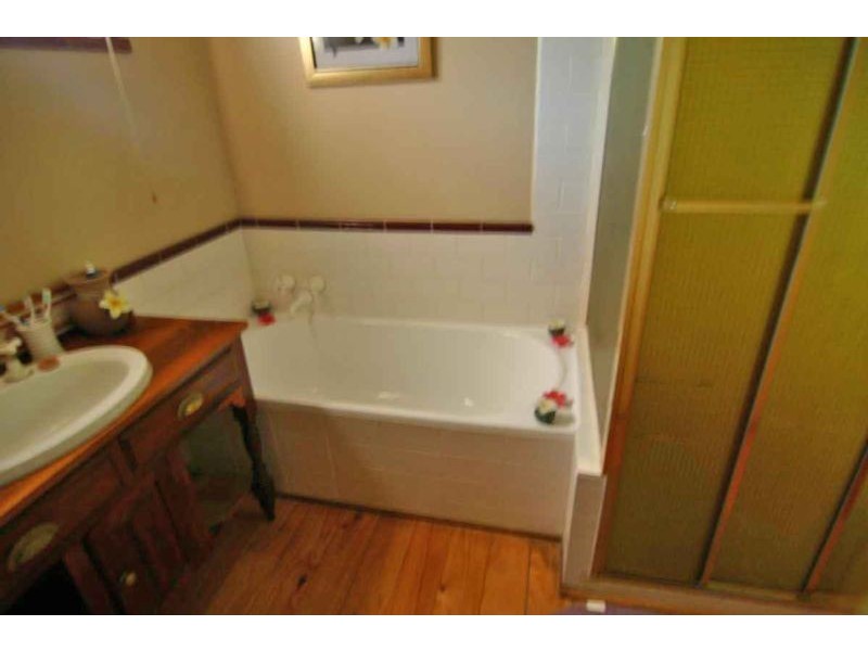 35 McLellan Street, Ararat VIC 3377