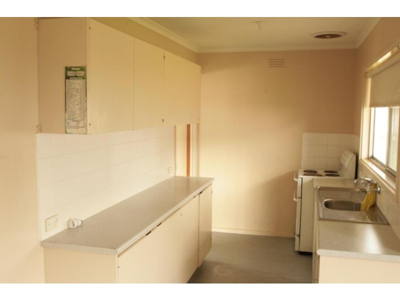 1 Grevillea Court, Ararat VIC 3377