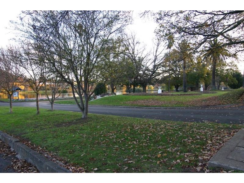 2/92 Vincent Street, Ararat VIC 3377