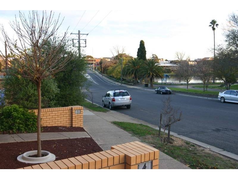 2/92 Vincent Street, Ararat VIC 3377