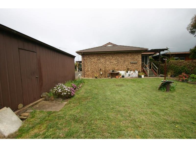 14 Ellerker Avenue, Ararat VIC 3377